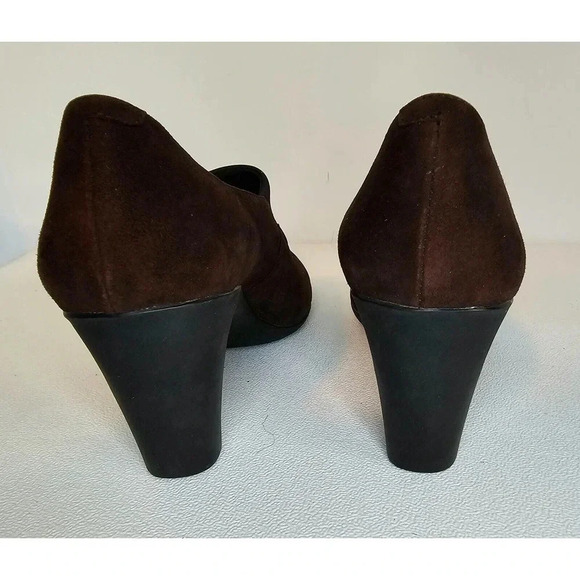 WOMEN'S Johnston & Murphy Denise Coffee Brown Suede 10 M Slip-On Heel Pump New - Picture 7 of 9